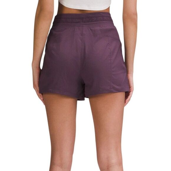 Lululemon Dance Studio High-Rise Short 3.5" *Grape Thistle - Picture 5 of 9